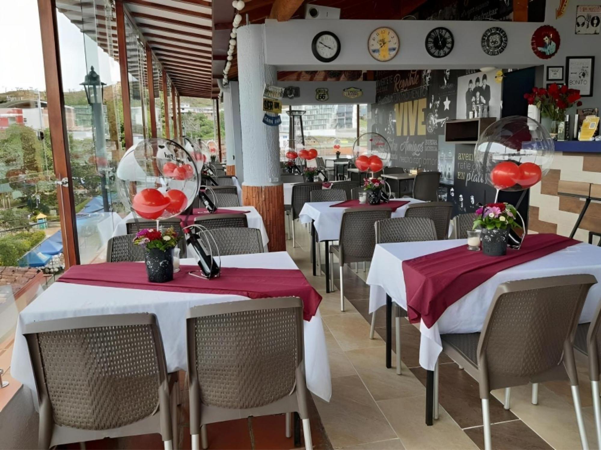 Hotel Guatatur Guatape Ngoại thất bức ảnh