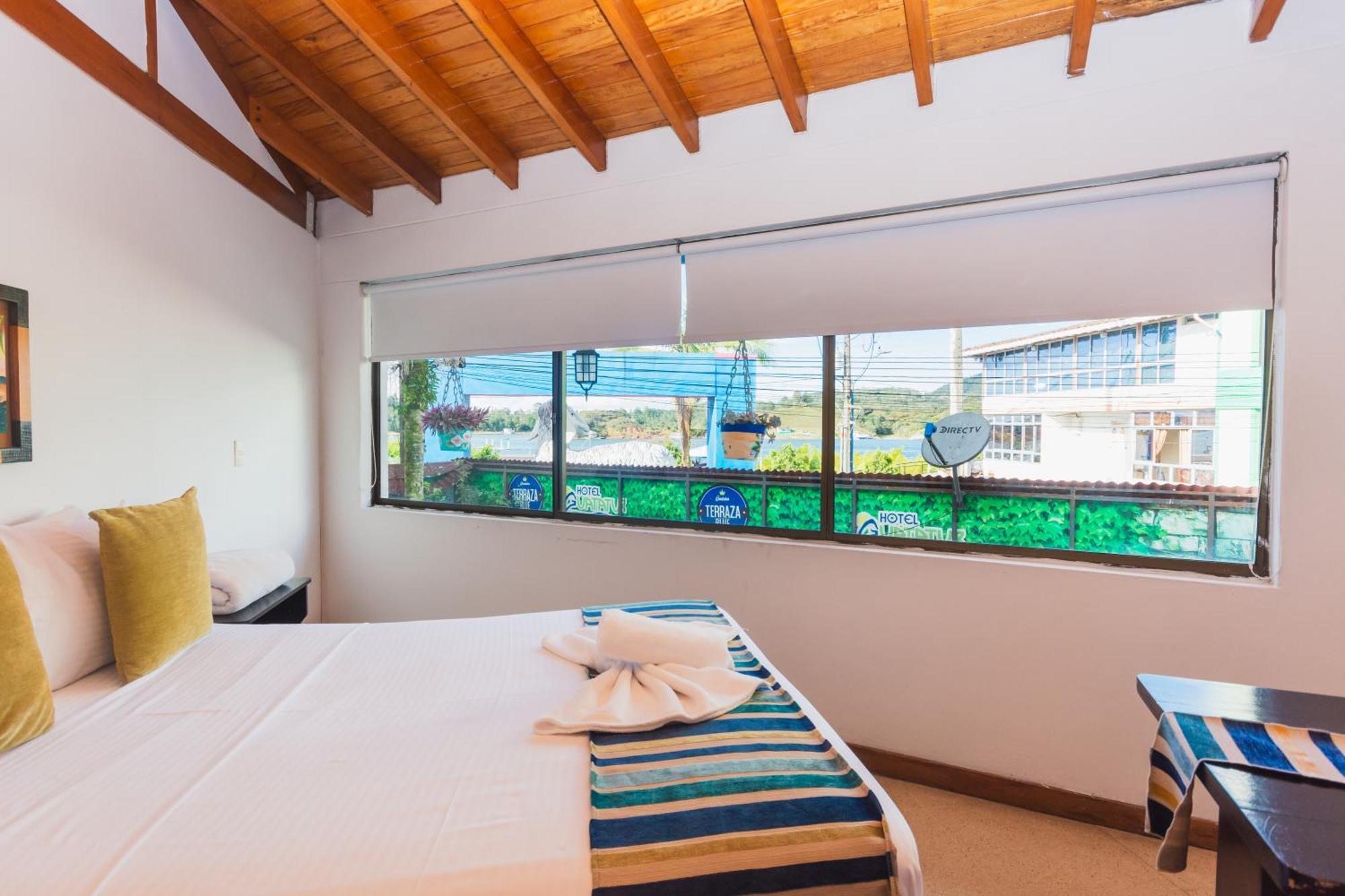 Hotel Guatatur Guatape Ngoại thất bức ảnh
