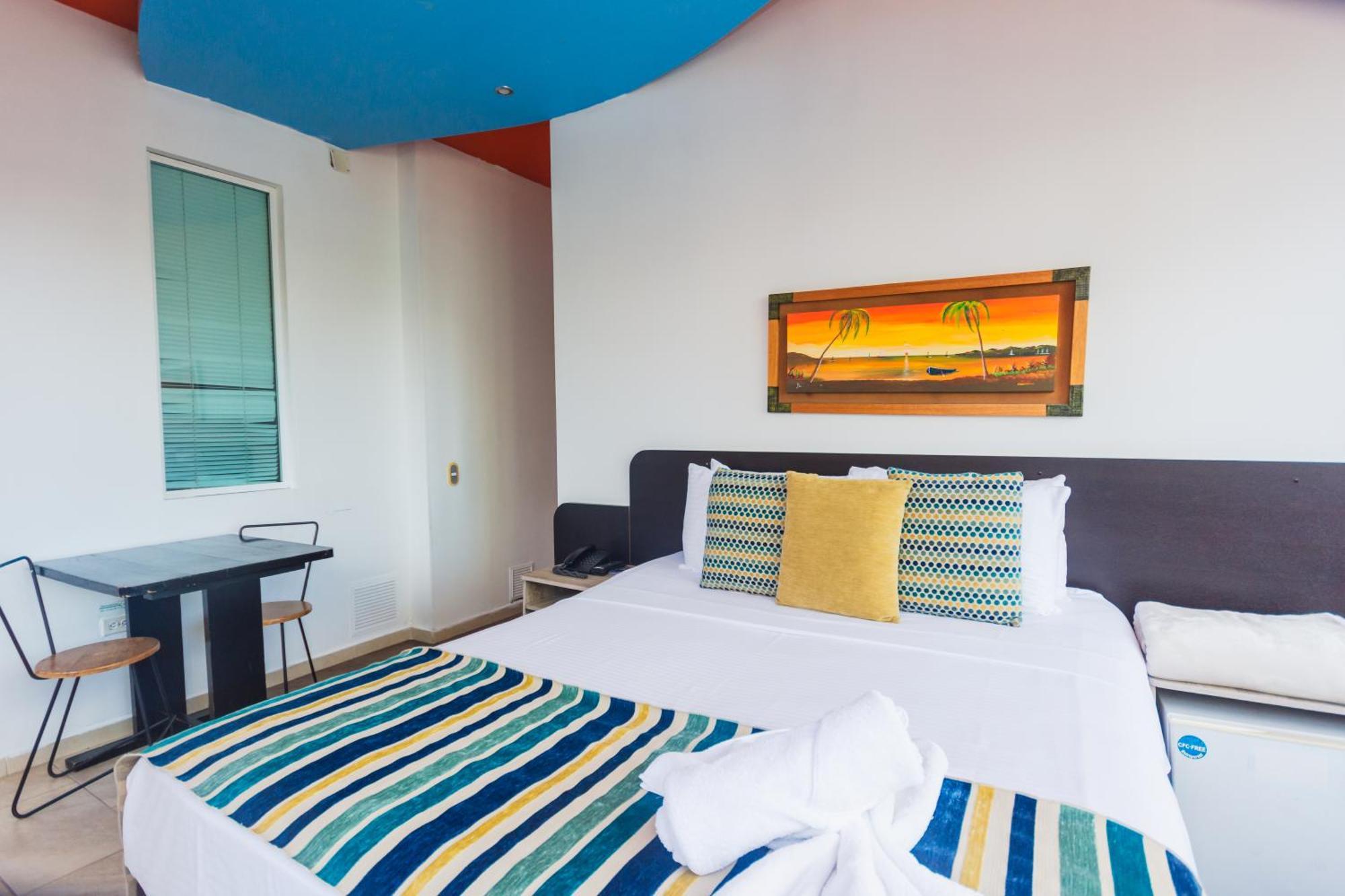 Hotel Guatatur Guatape Ngoại thất bức ảnh