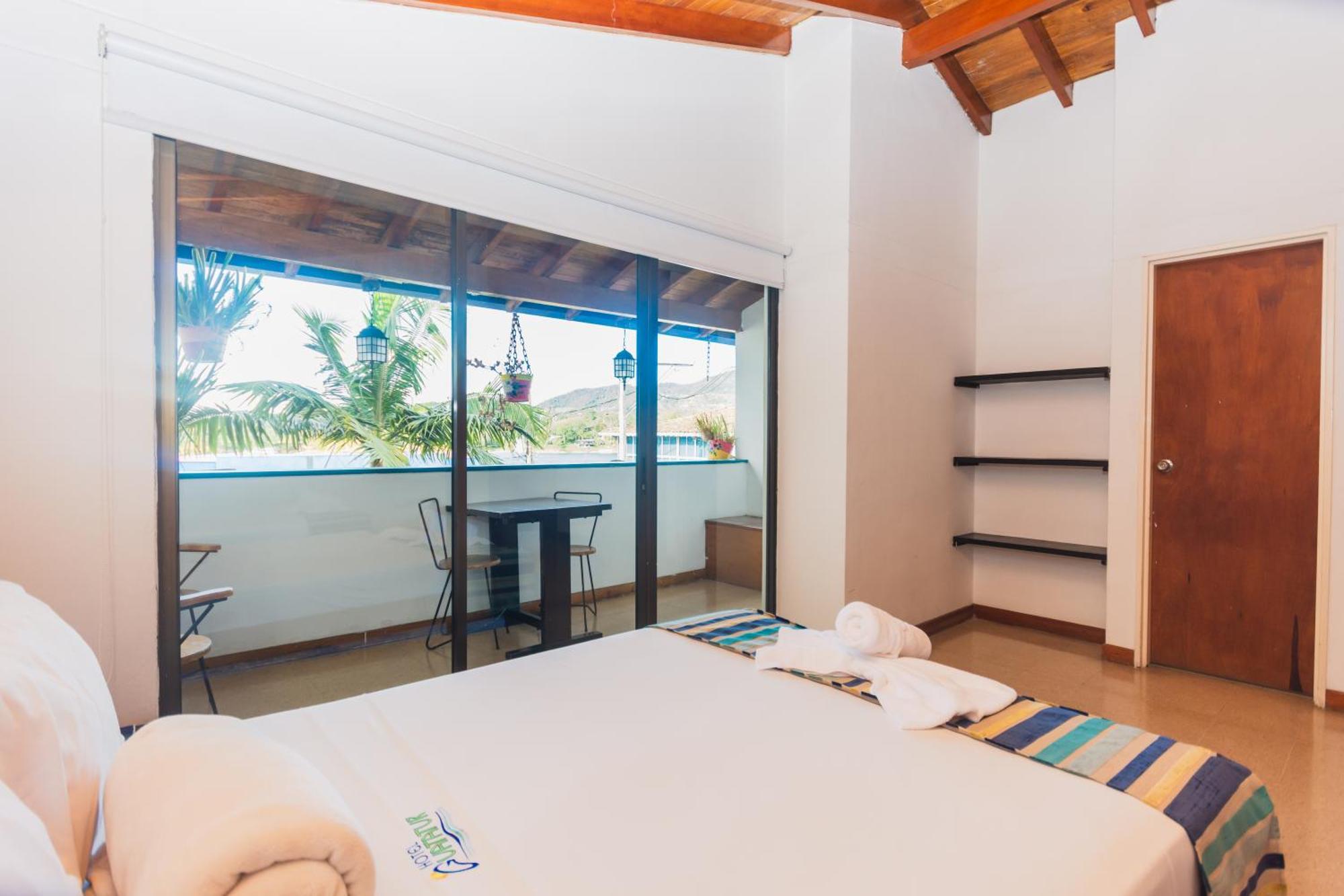 Hotel Guatatur Guatape Ngoại thất bức ảnh